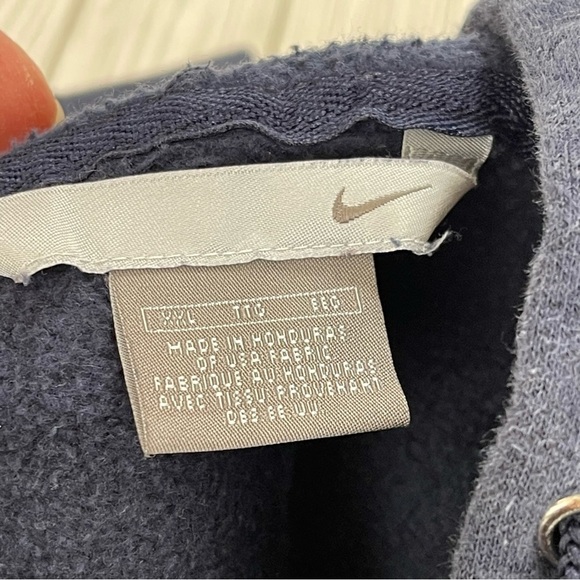 Men's Nike Hooded Sweatshirt - Picture 4 of 11